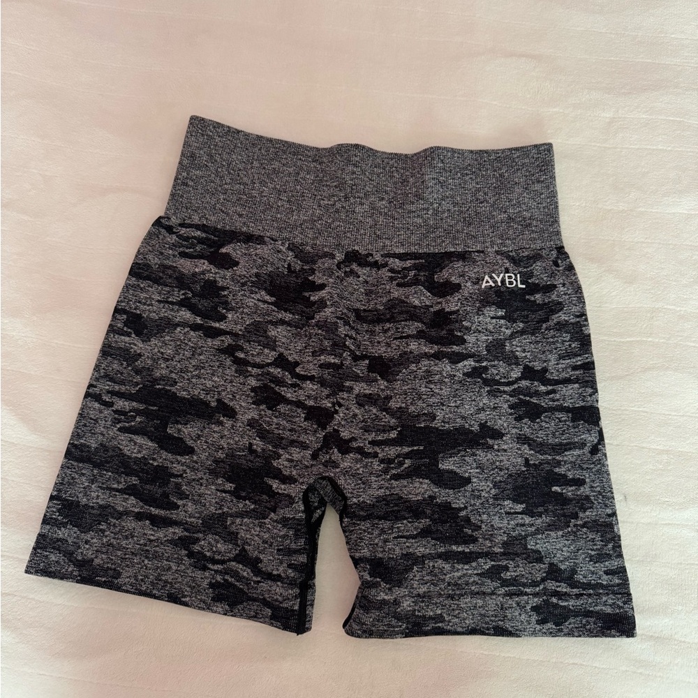 AYBL Gray Camo Shorts - Size M